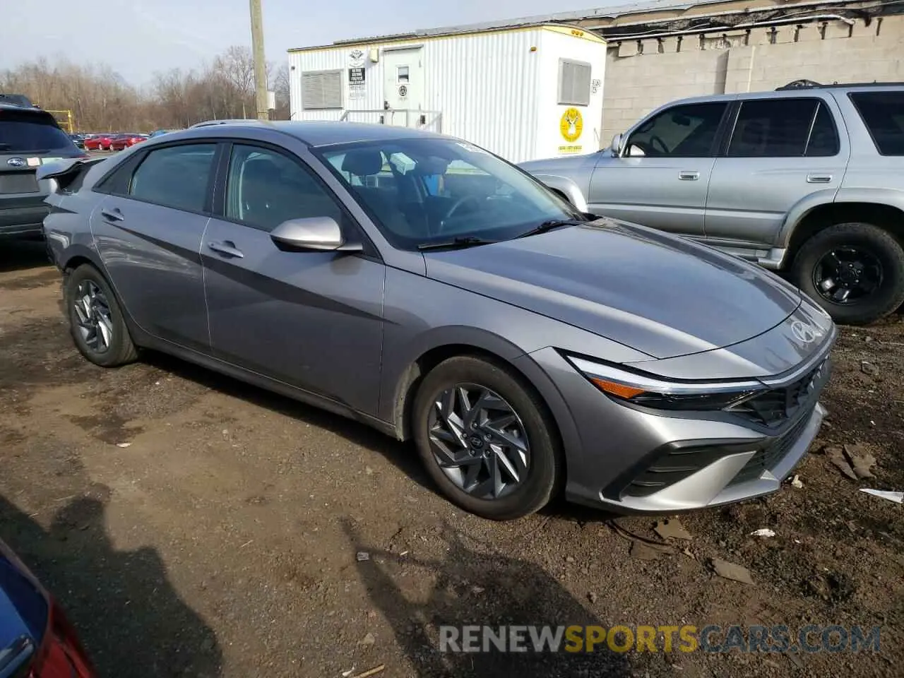 4 Photograph of a damaged car KMHLM4DG5RU755422 HYUNDAI ELANTRA 2024