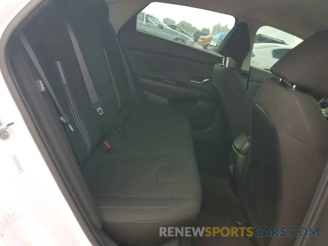 10 Photograph of a damaged car KMHLM4DG5RU758577 HYUNDAI ELANTRA 2024