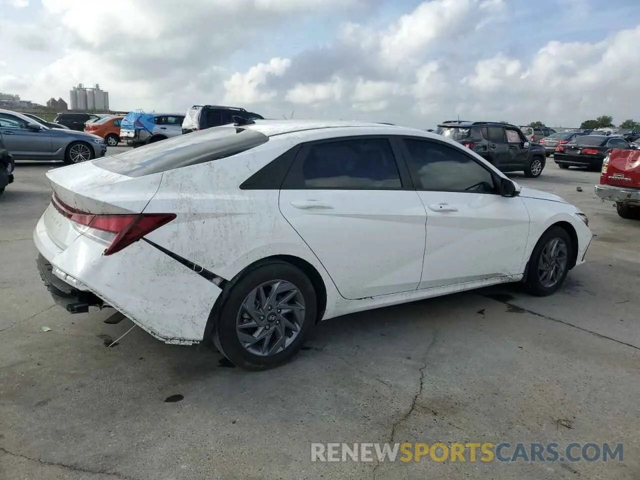 3 Photograph of a damaged car KMHLM4DG5RU758577 HYUNDAI ELANTRA 2024