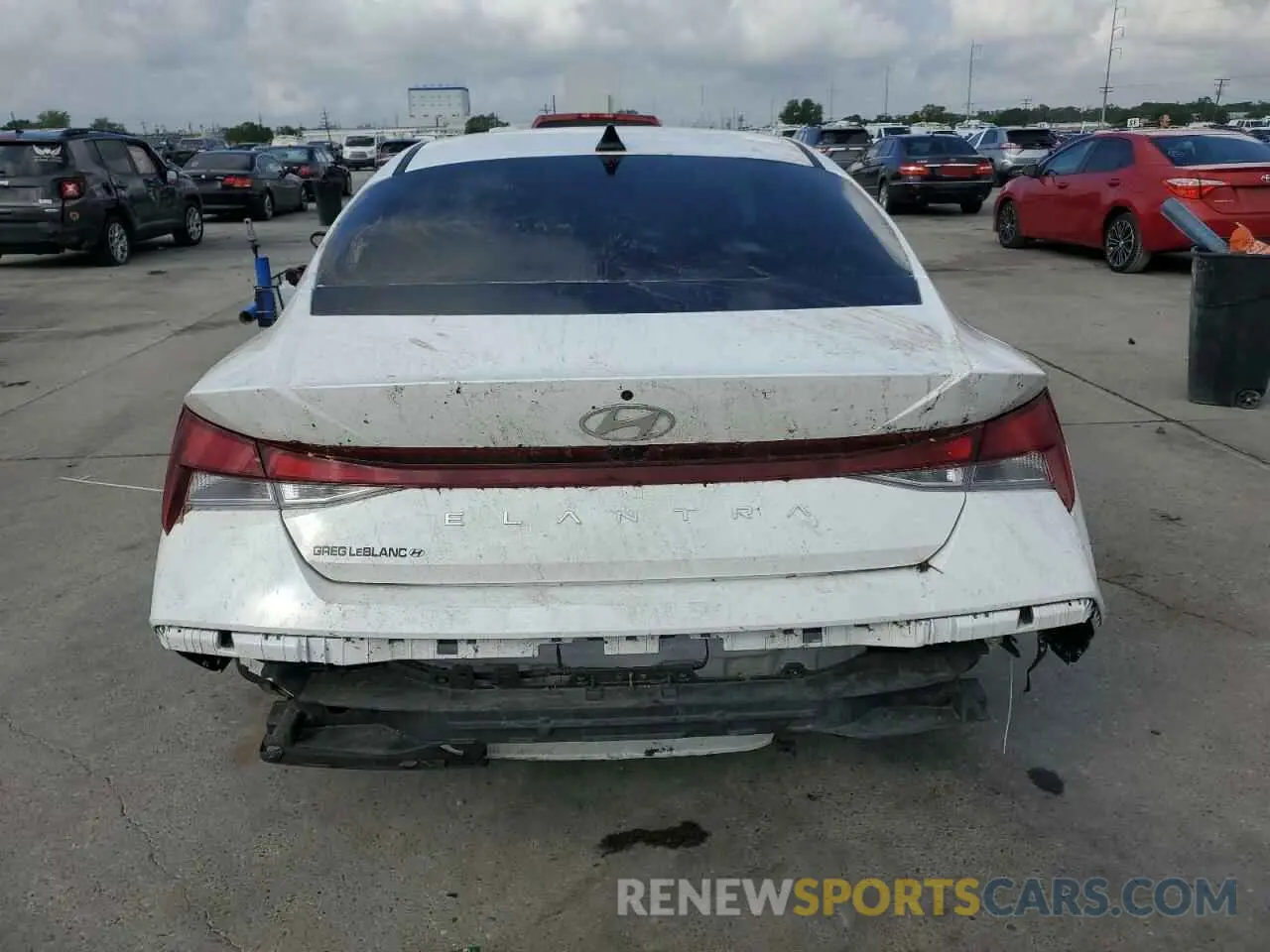 6 Photograph of a damaged car KMHLM4DG5RU758577 HYUNDAI ELANTRA 2024