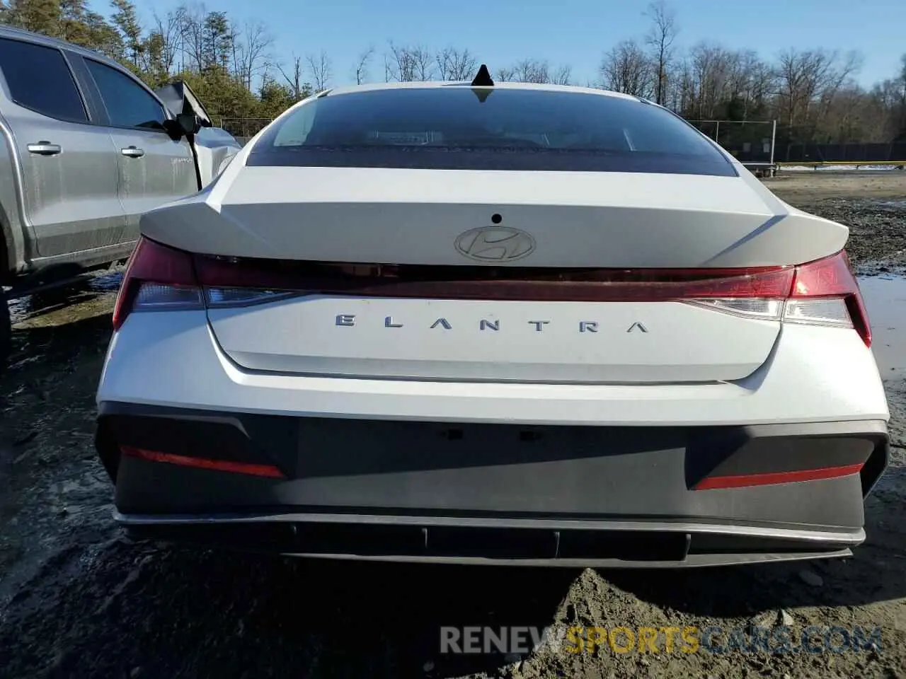 6 Photograph of a damaged car KMHLM4DG5RU845671 HYUNDAI ELANTRA 2024