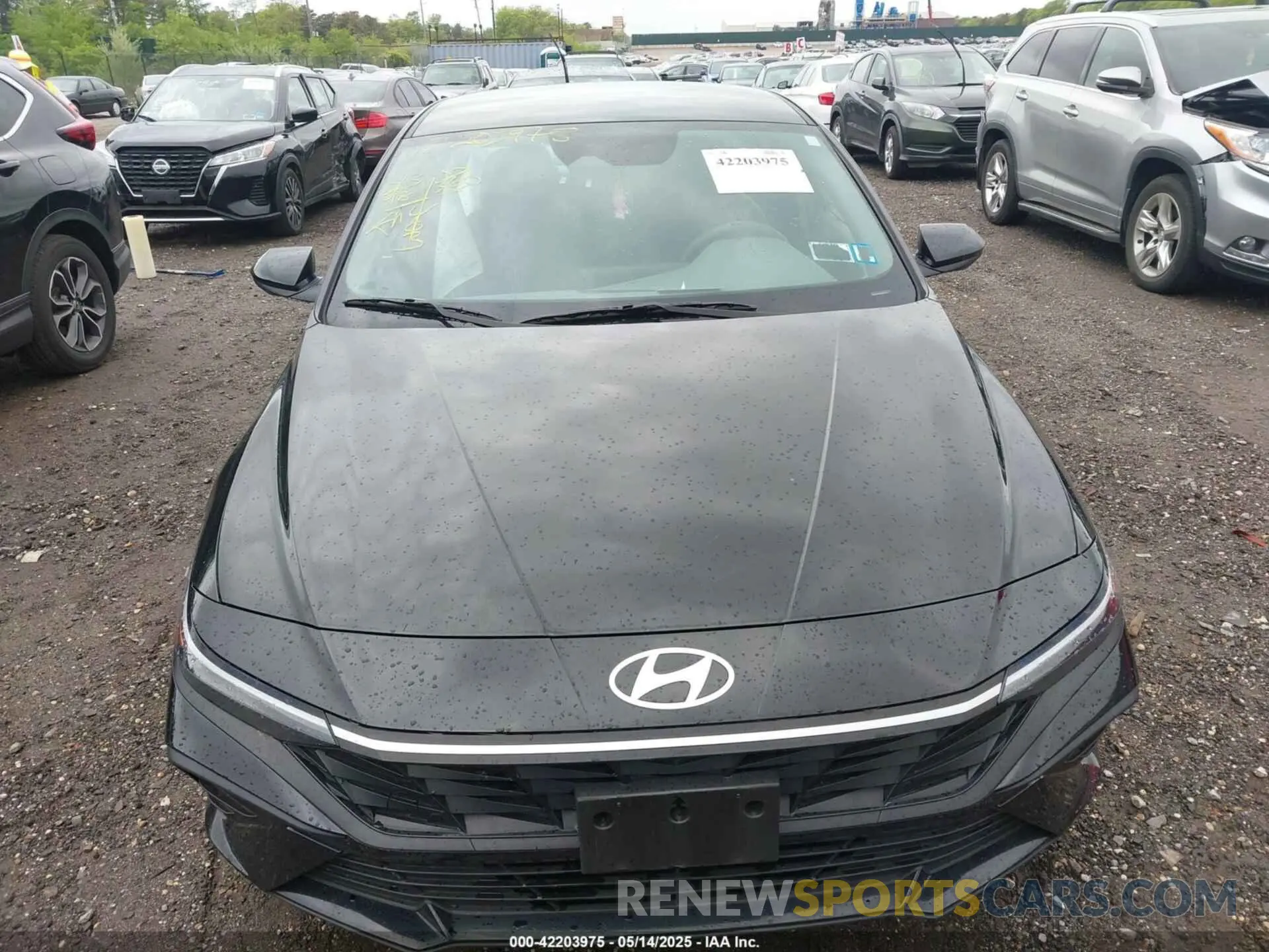 11 Photograph of a damaged car KMHLM4DG6RU653322 HYUNDAI ELANTRA 2024