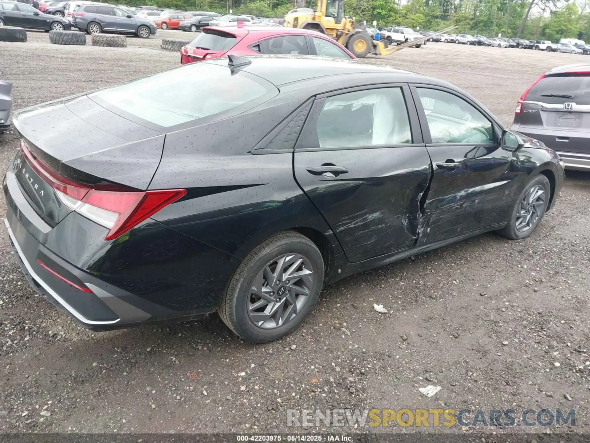4 Photograph of a damaged car KMHLM4DG6RU653322 HYUNDAI ELANTRA 2024