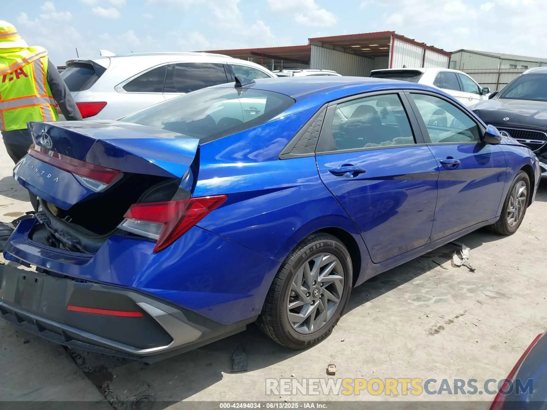 4 Photograph of a damaged car KMHLM4DG6RU694663 HYUNDAI ELANTRA 2024