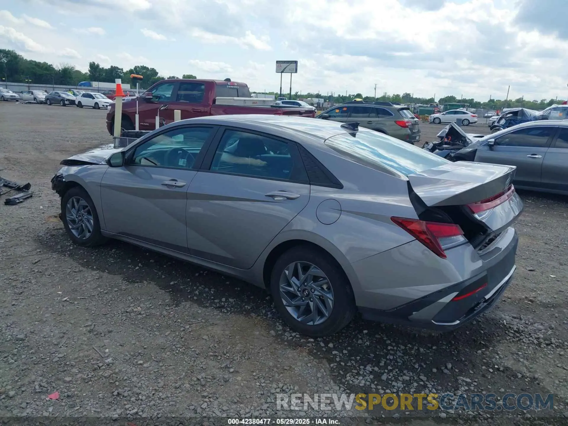 3 Photograph of a damaged car KMHLM4DG6RU705628 HYUNDAI ELANTRA 2024