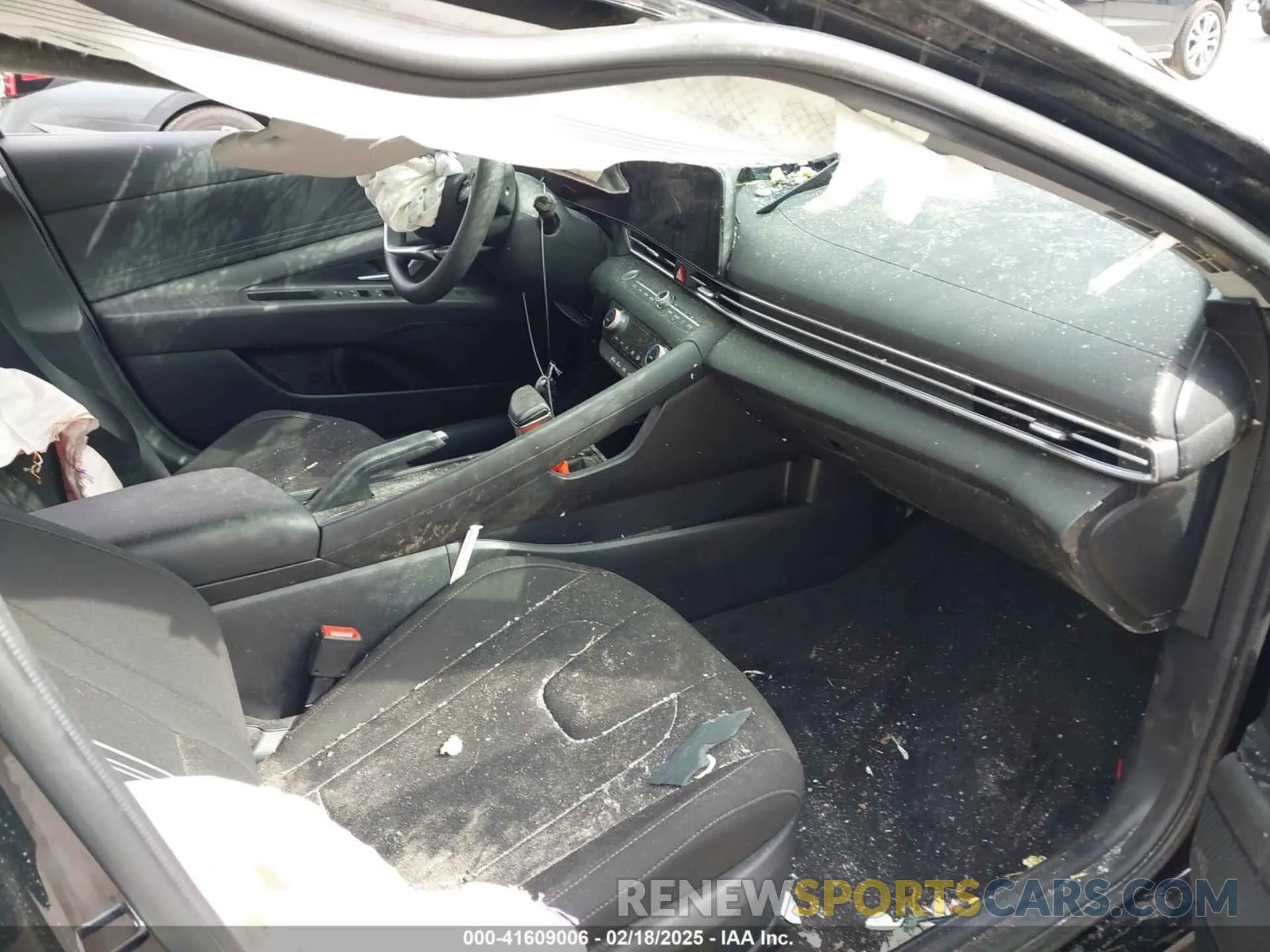 5 Photograph of a damaged car KMHLM4DG6RU747622 HYUNDAI ELANTRA 2024