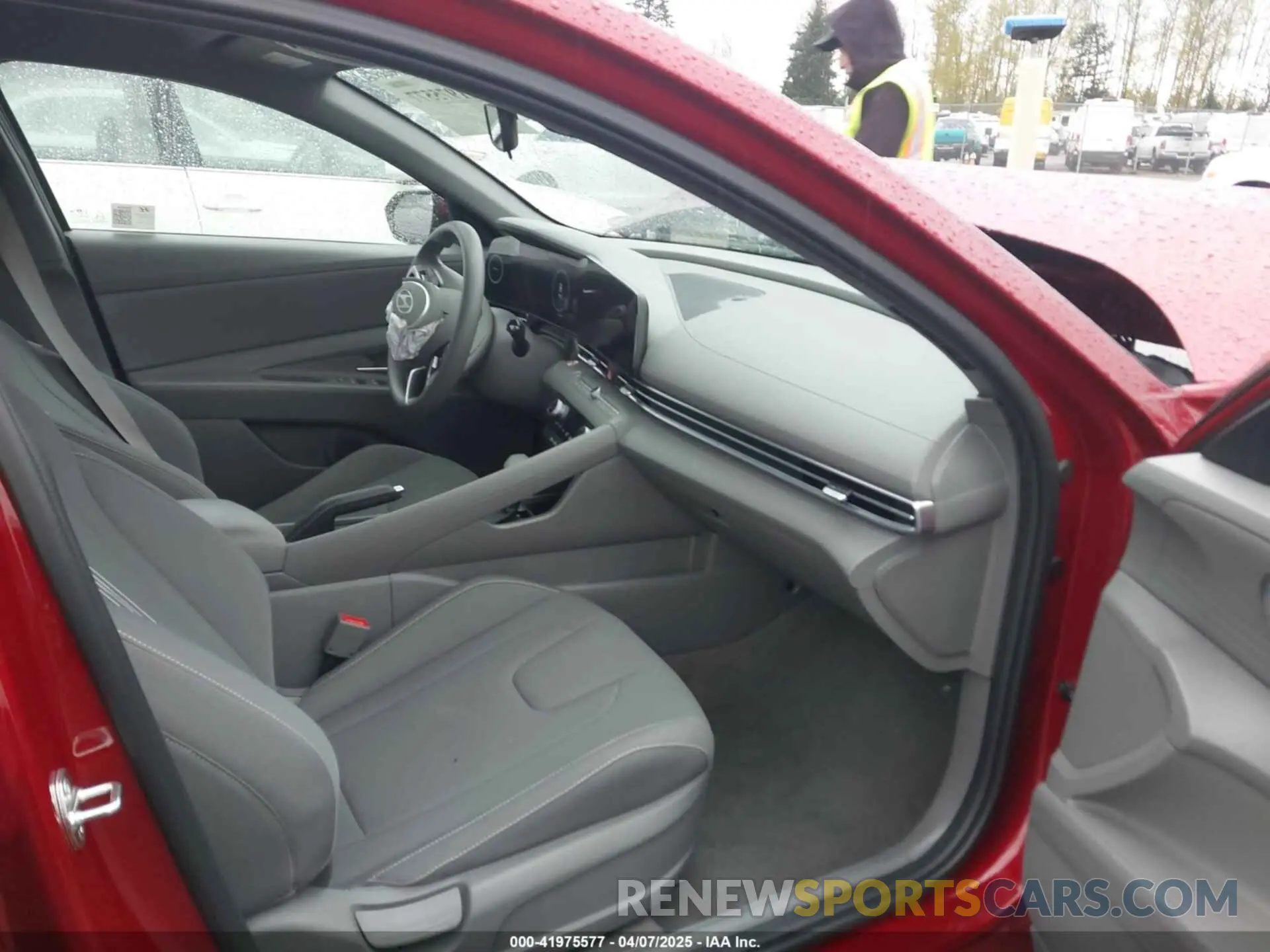 5 Photograph of a damaged car KMHLM4DG6RU750620 HYUNDAI ELANTRA 2024