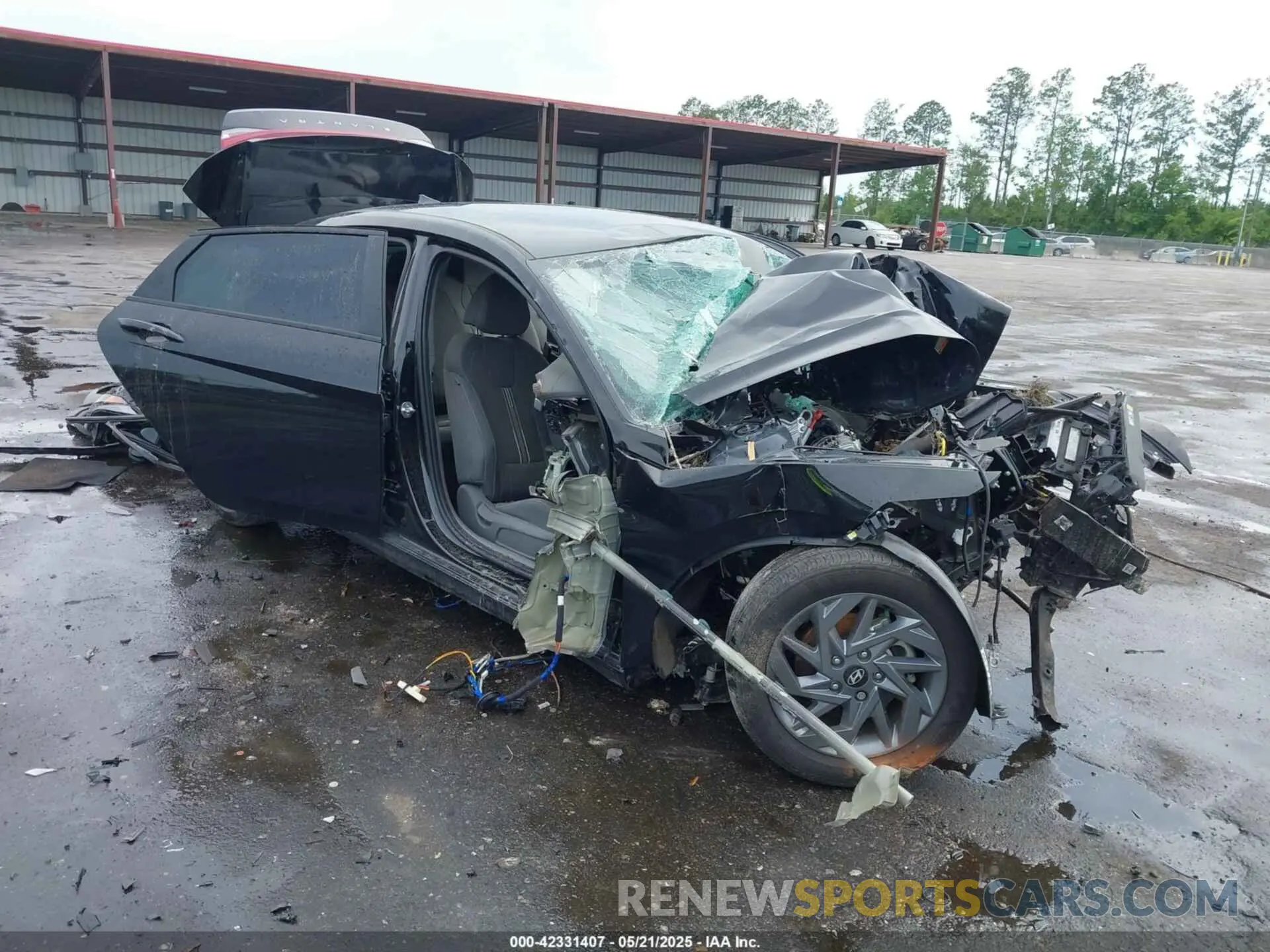 1 Photograph of a damaged car KMHLM4DG6RU767031 HYUNDAI ELANTRA 2024