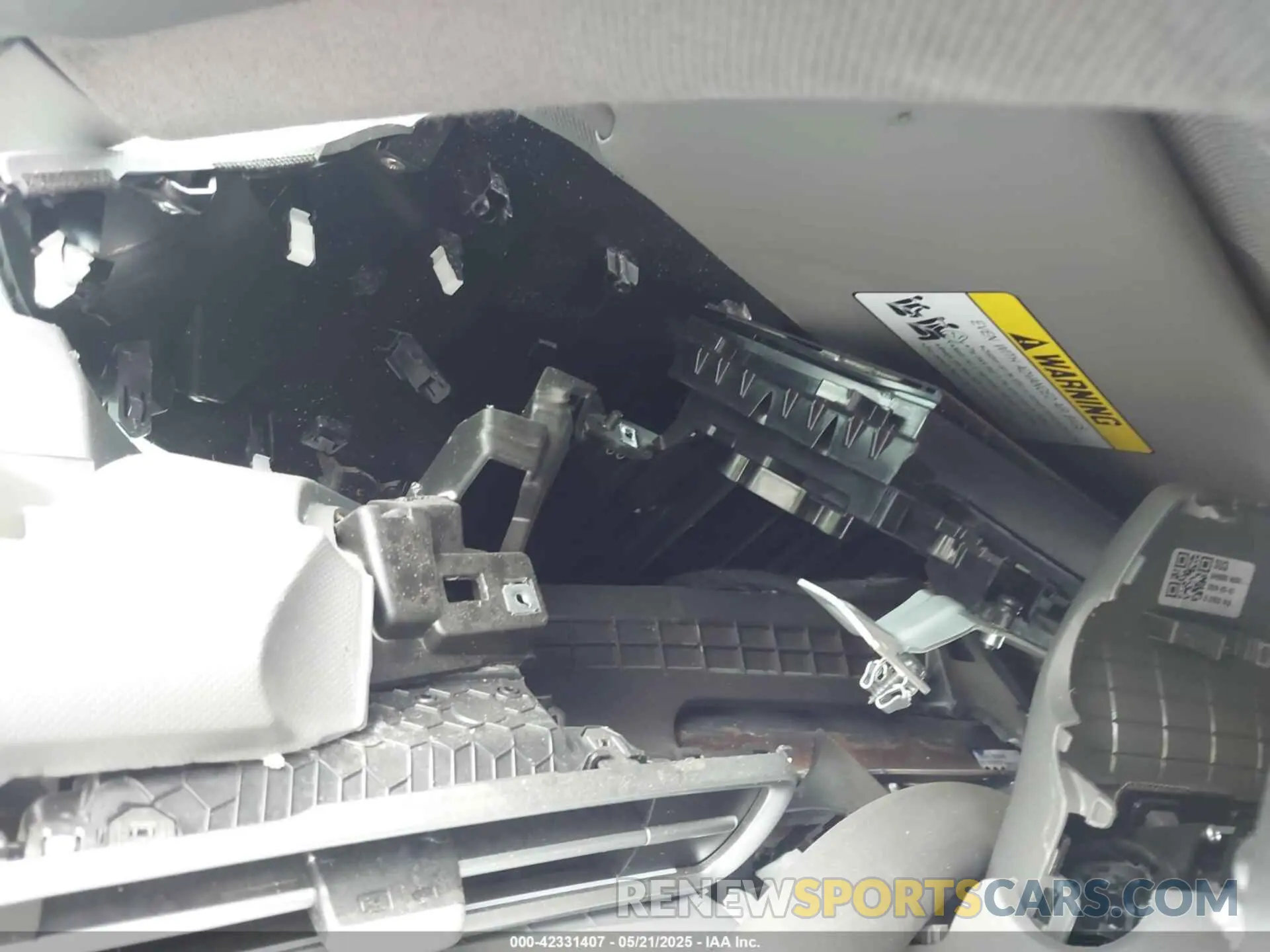 7 Photograph of a damaged car KMHLM4DG6RU767031 HYUNDAI ELANTRA 2024