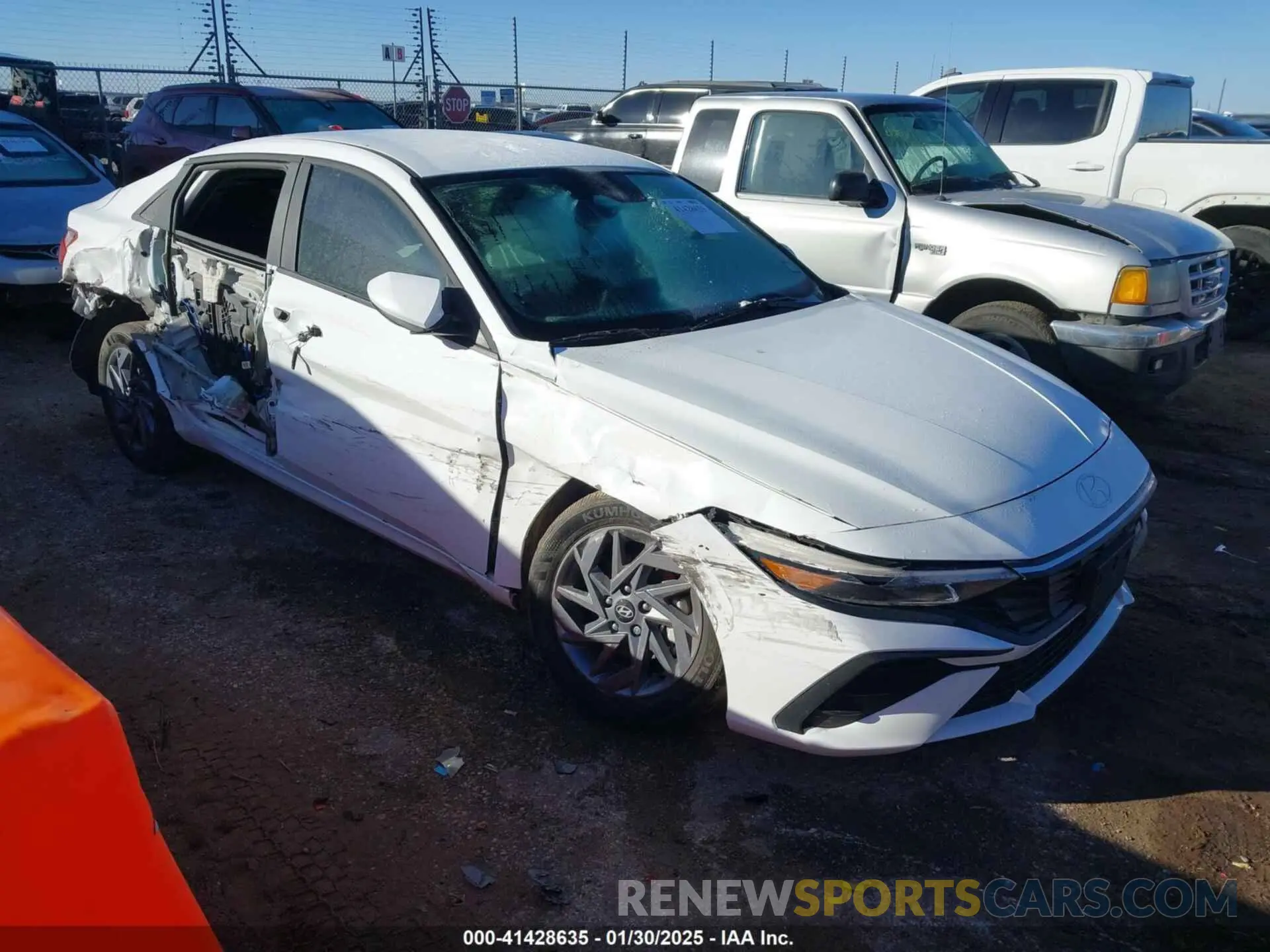 1 Photograph of a damaged car KMHLM4DG6RU791457 HYUNDAI ELANTRA 2024