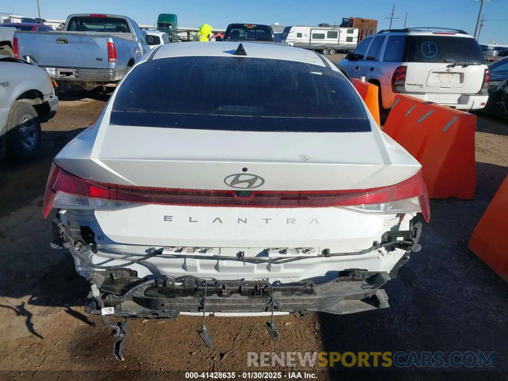 17 Photograph of a damaged car KMHLM4DG6RU791457 HYUNDAI ELANTRA 2024