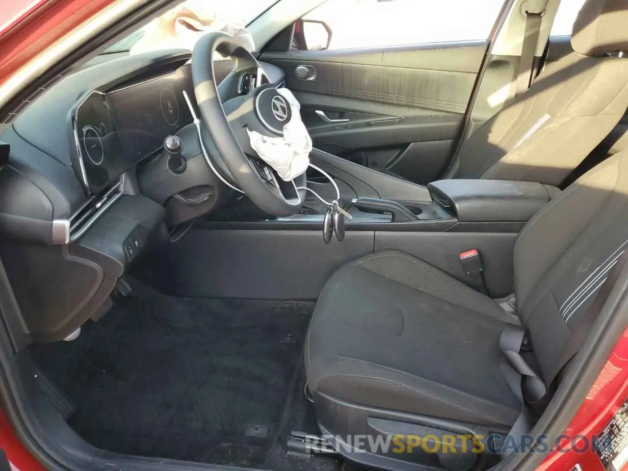 7 Photograph of a damaged car KMHLM4DG6RU812131 HYUNDAI ELANTRA 2024