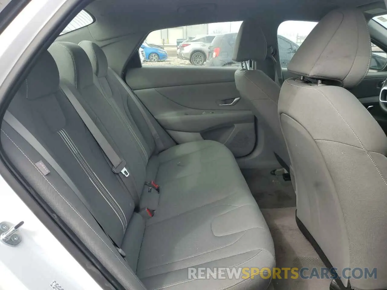 10 Photograph of a damaged car KMHLM4DG7RU642507 HYUNDAI ELANTRA 2024