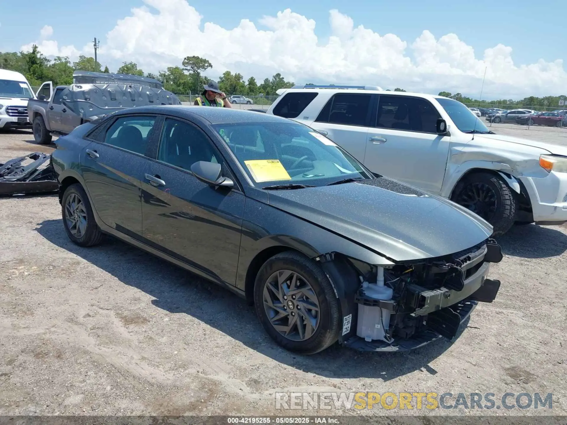 1 Photograph of a damaged car KMHLM4DG7RU660585 HYUNDAI ELANTRA 2024