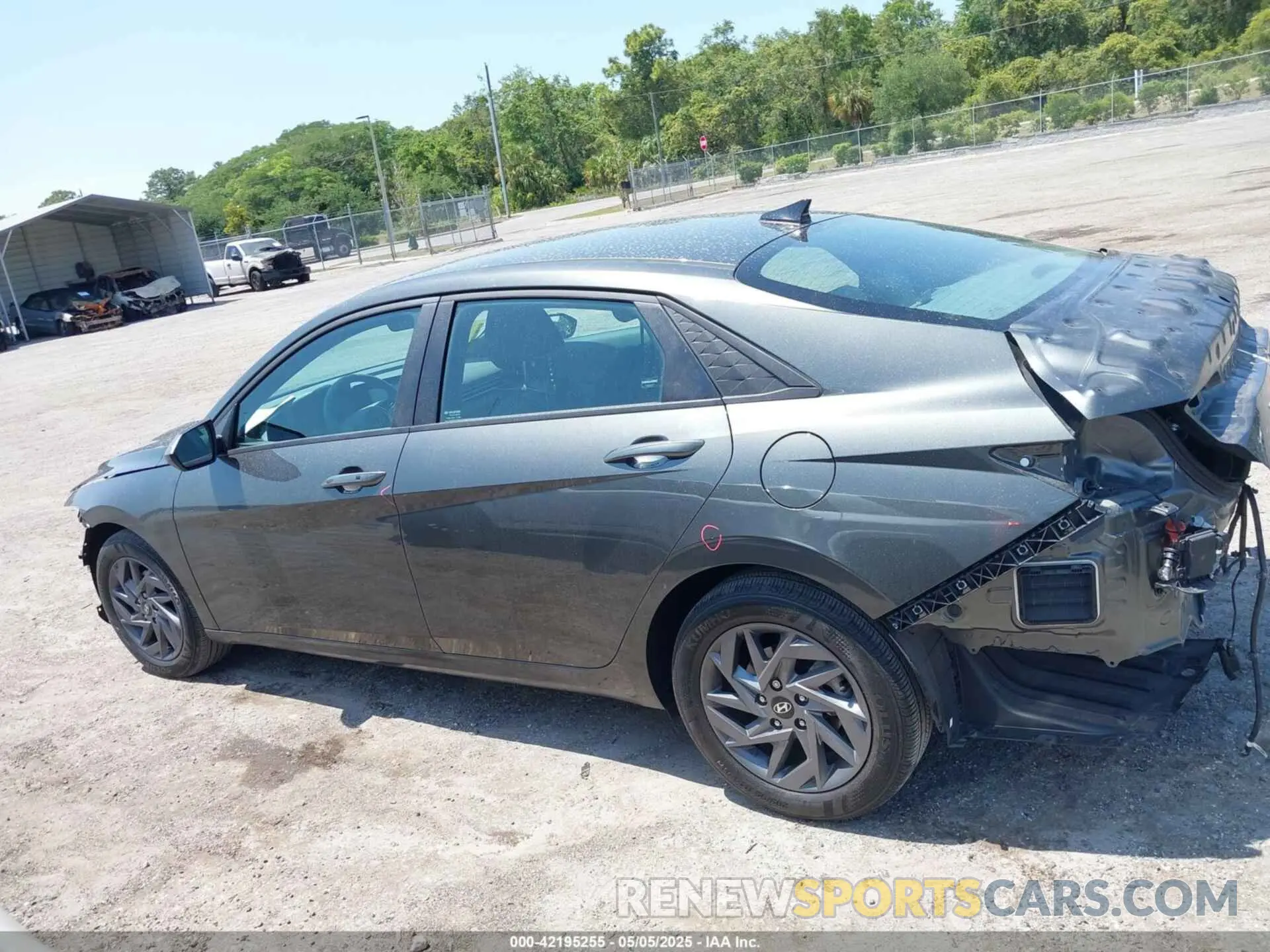 15 Photograph of a damaged car KMHLM4DG7RU660585 HYUNDAI ELANTRA 2024