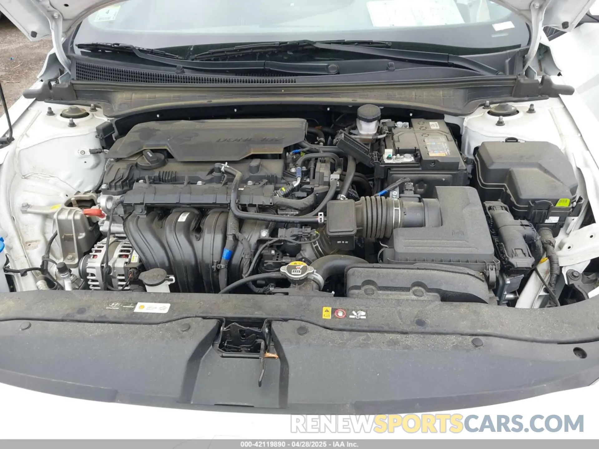 10 Photograph of a damaged car KMHLM4DG7RU666094 HYUNDAI ELANTRA 2024