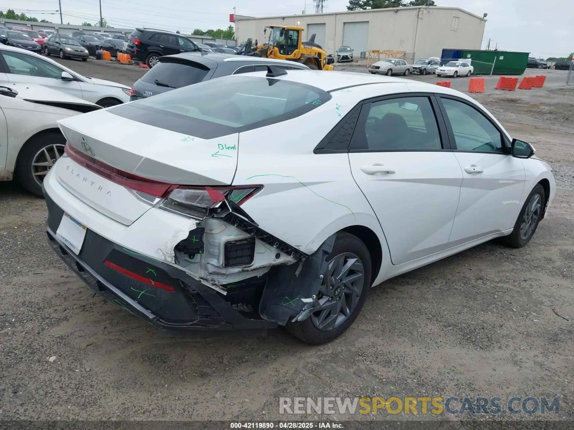 4 Photograph of a damaged car KMHLM4DG7RU666094 HYUNDAI ELANTRA 2024