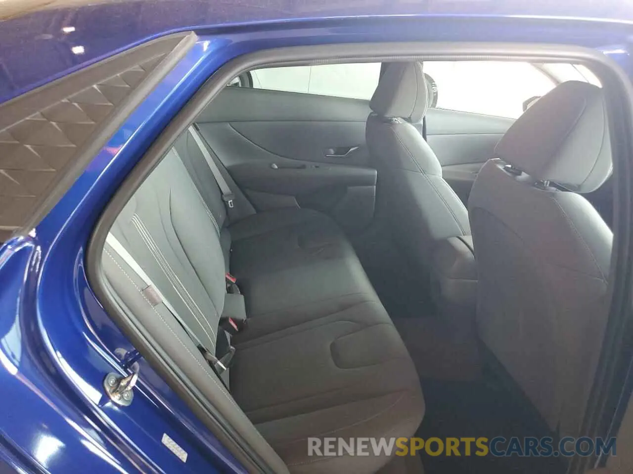 10 Photograph of a damaged car KMHLM4DG7RU675314 HYUNDAI ELANTRA 2024