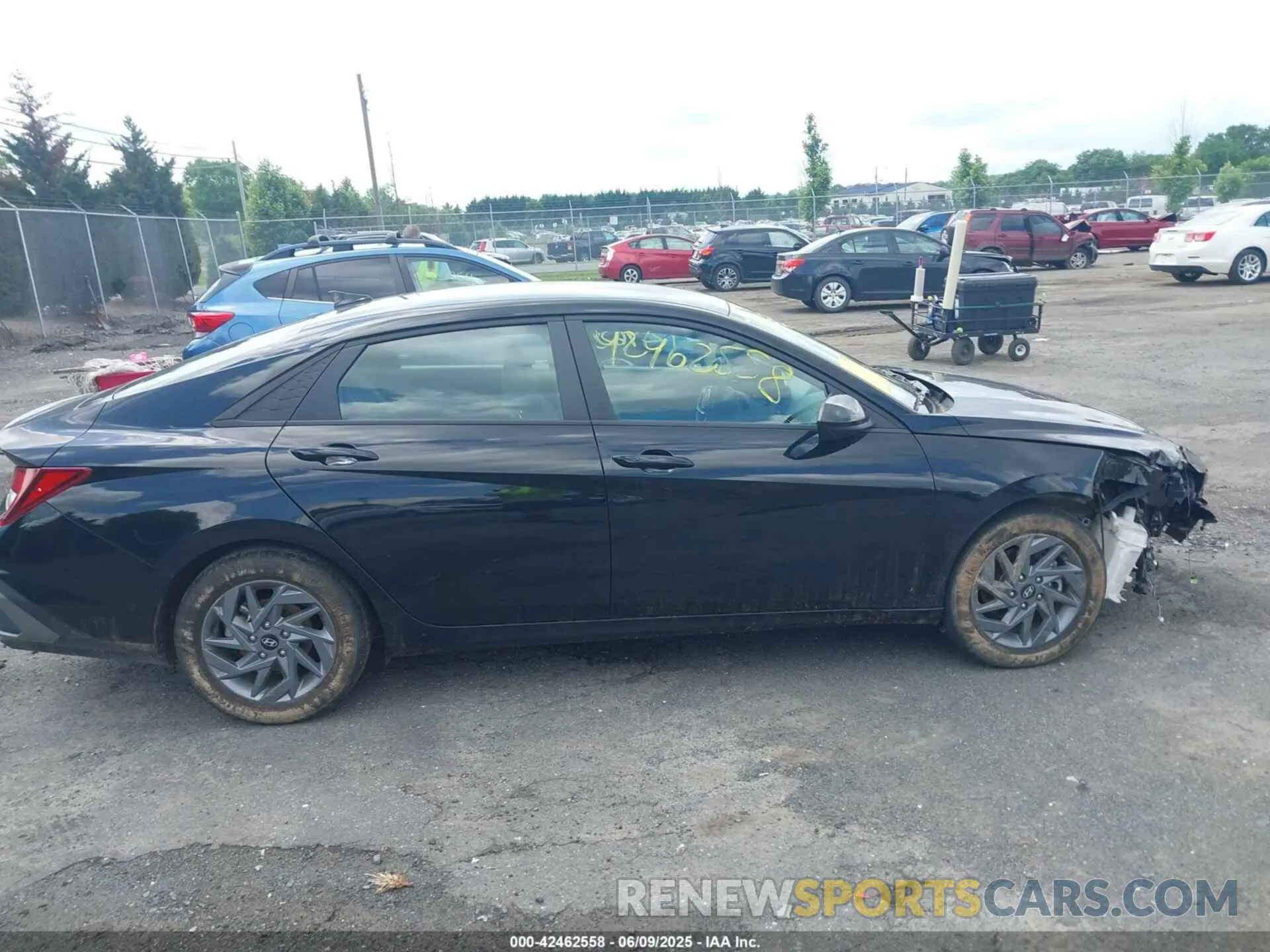 13 Photograph of a damaged car KMHLM4DG7RU691626 HYUNDAI ELANTRA 2024