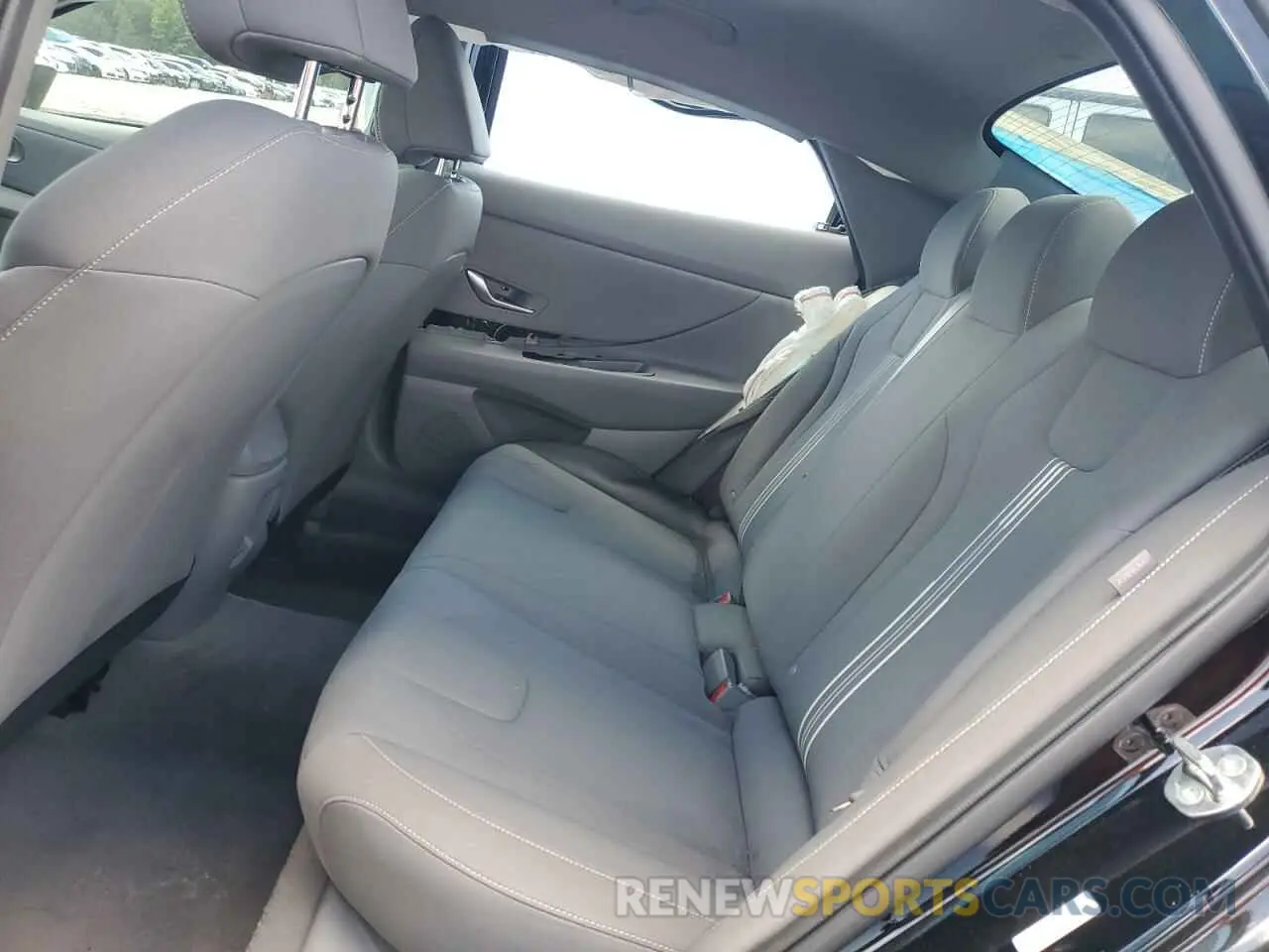 10 Photograph of a damaged car KMHLM4DG7RU693814 HYUNDAI ELANTRA 2024