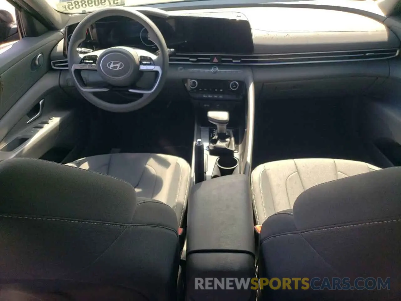 8 Photograph of a damaged car KMHLM4DG7RU693814 HYUNDAI ELANTRA 2024