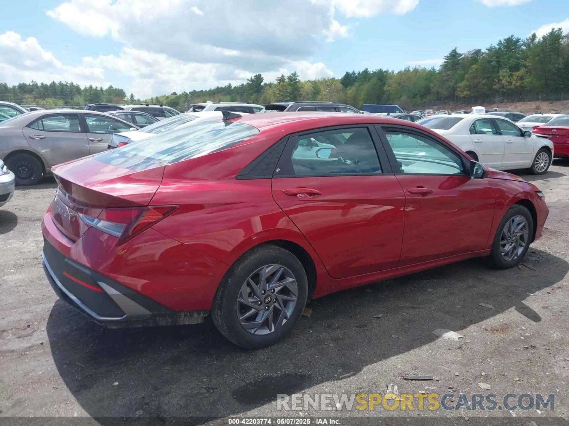 13 Photograph of a damaged car KMHLM4DG7RU702270 HYUNDAI ELANTRA 2024