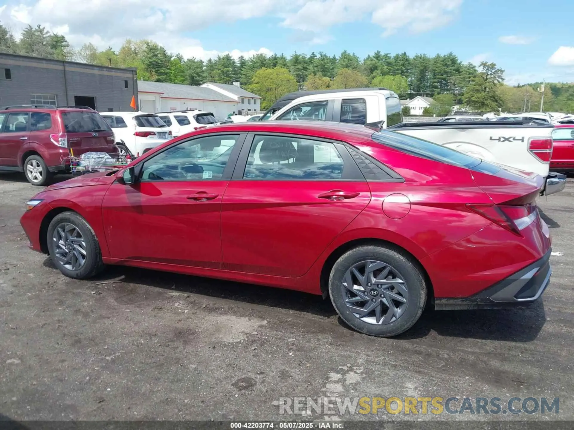 14 Photograph of a damaged car KMHLM4DG7RU702270 HYUNDAI ELANTRA 2024