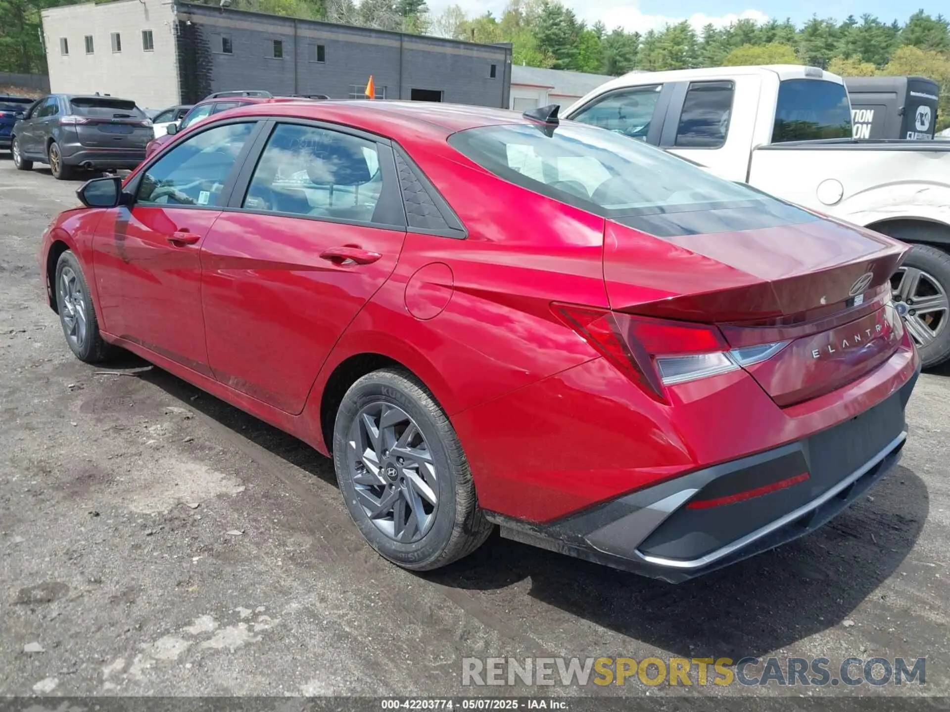3 Photograph of a damaged car KMHLM4DG7RU702270 HYUNDAI ELANTRA 2024