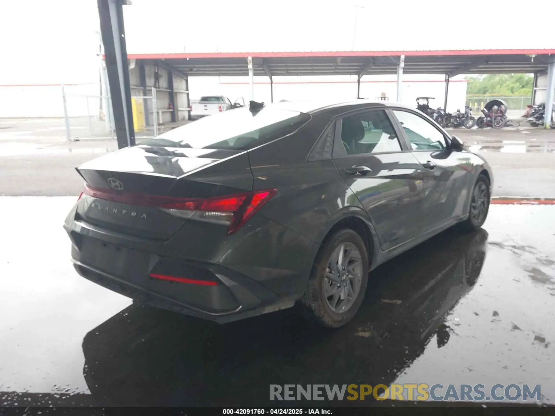 4 Photograph of a damaged car KMHLM4DG7RU751078 HYUNDAI ELANTRA 2024