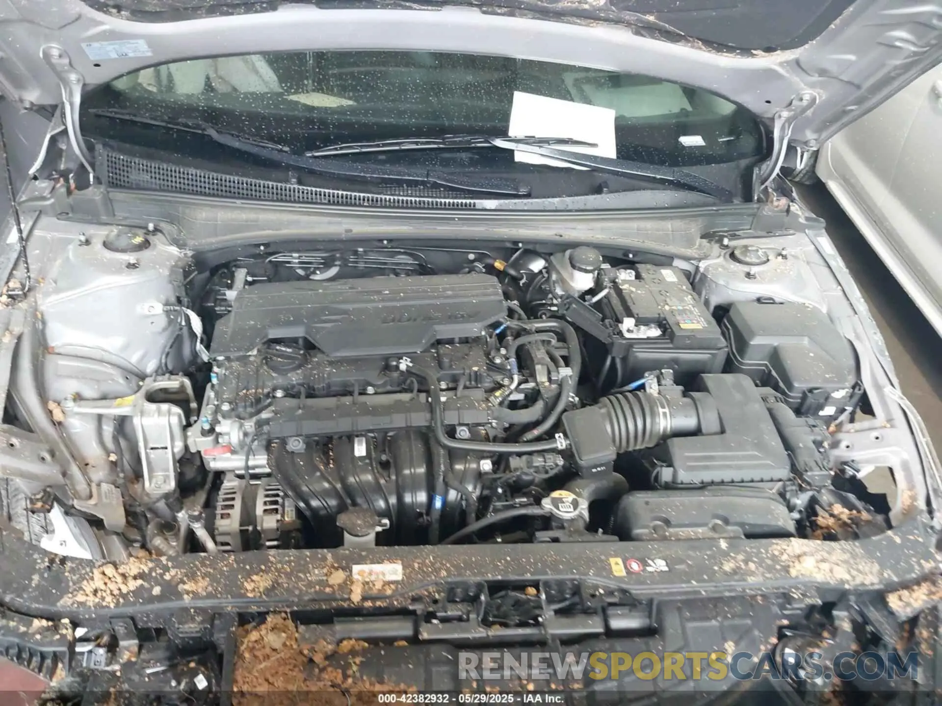 10 Photograph of a damaged car KMHLM4DG7RU773291 HYUNDAI ELANTRA 2024