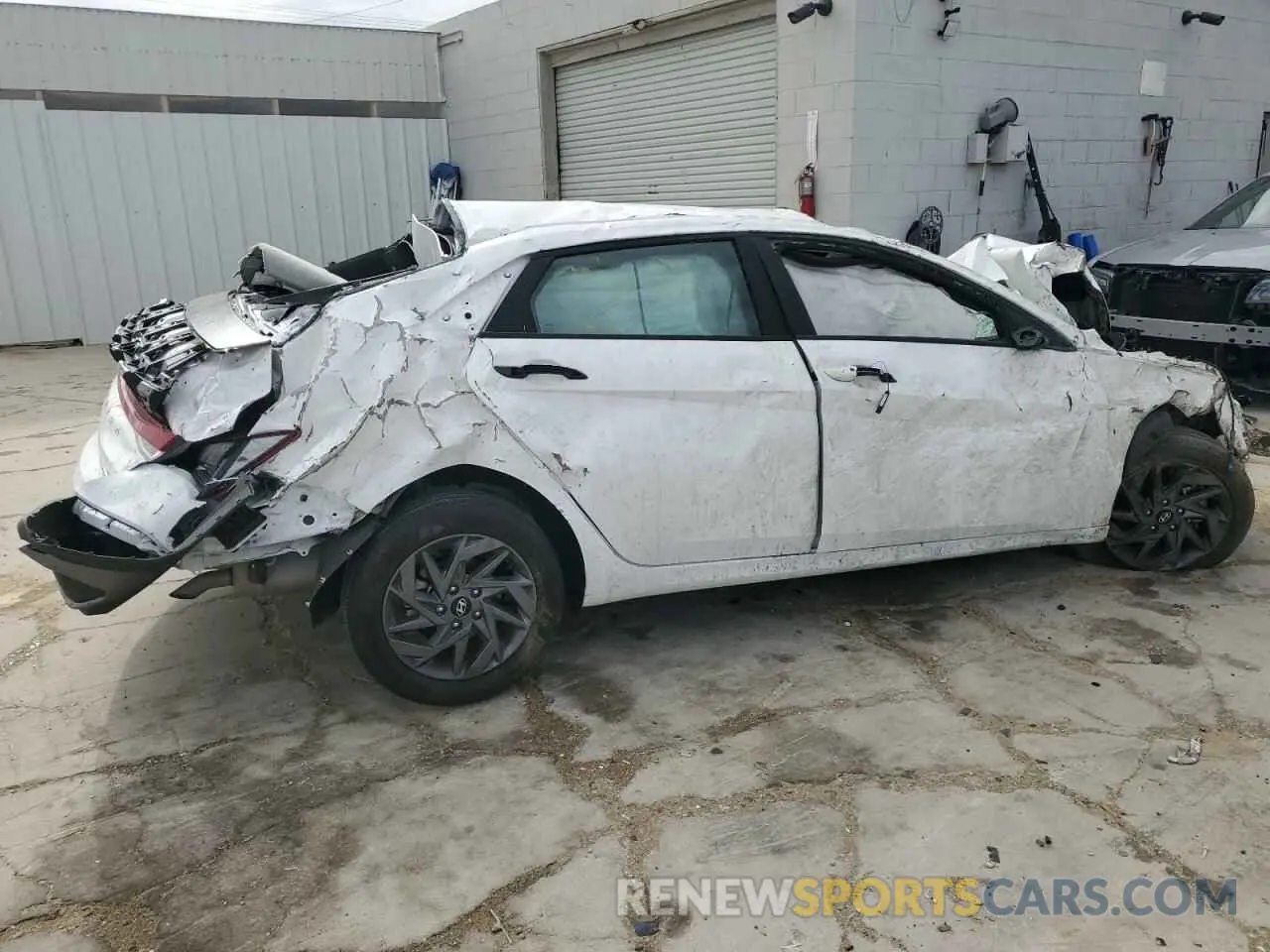 3 Photograph of a damaged car KMHLM4DG7RU776451 HYUNDAI ELANTRA 2024