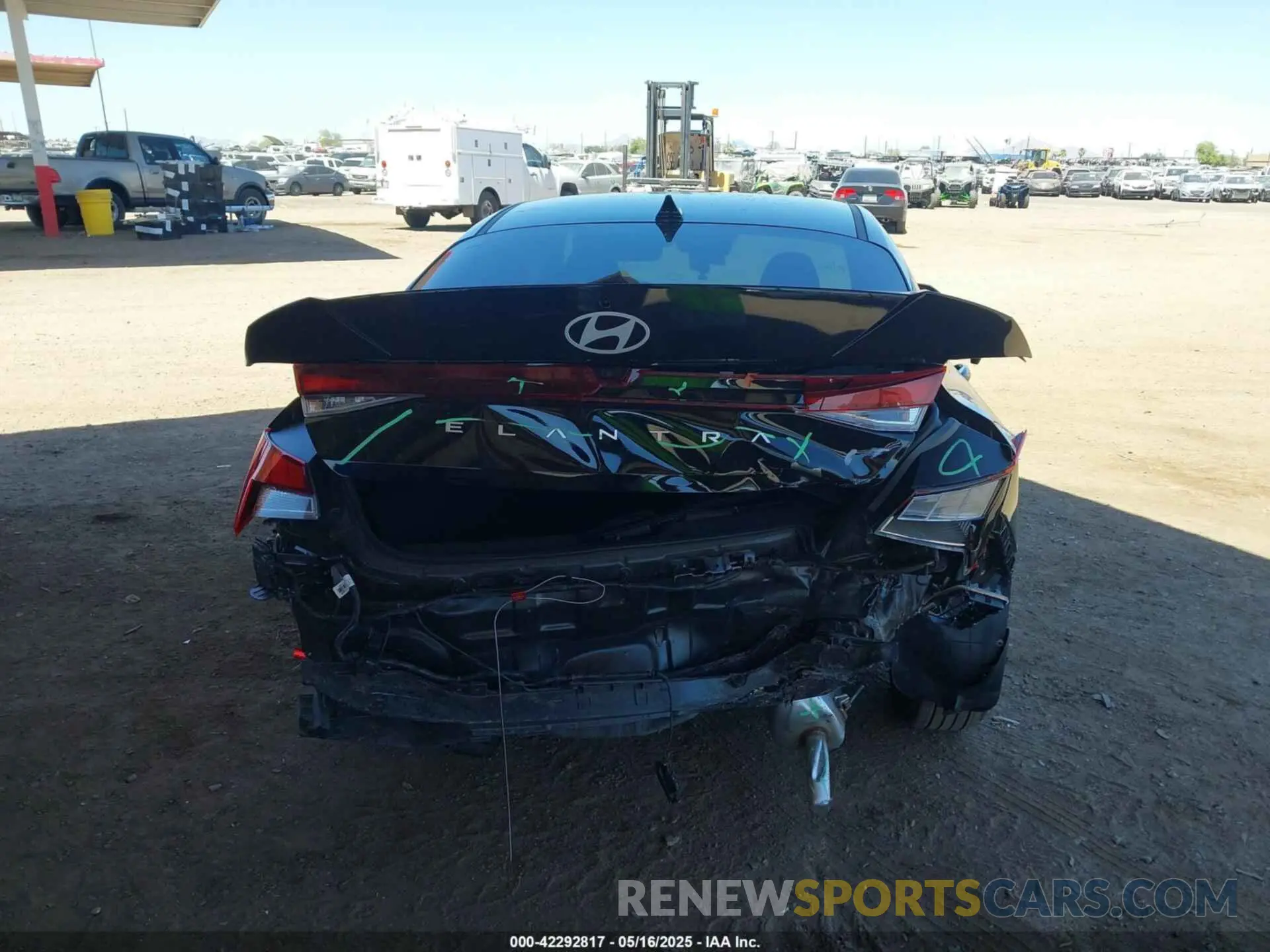 16 Photograph of a damaged car KMHLM4DG7RU805561 HYUNDAI ELANTRA 2024