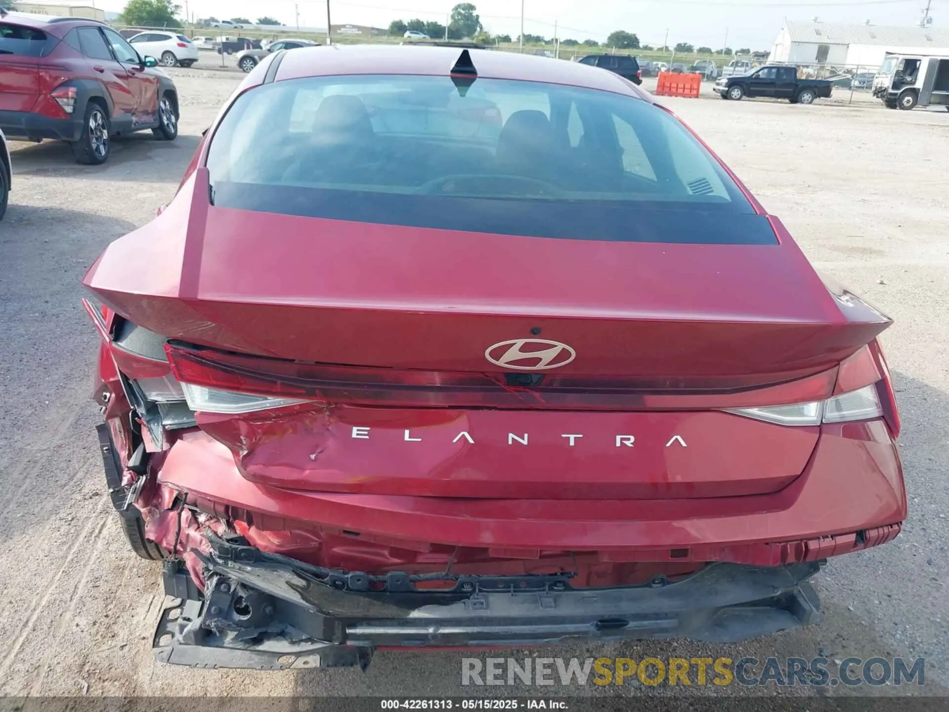 16 Photograph of a damaged car KMHLM4DG8RU654889 HYUNDAI ELANTRA 2024