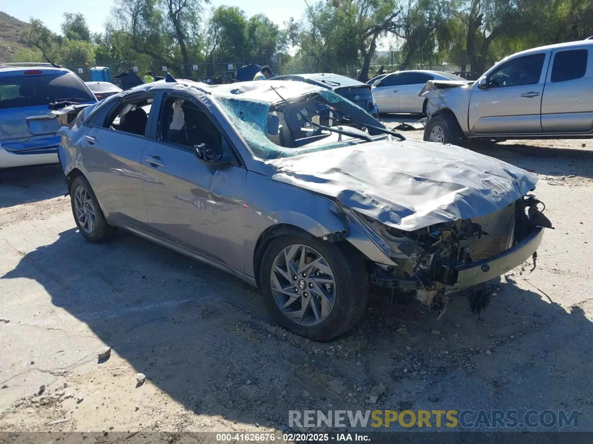 1 Photograph of a damaged car KMHLM4DG8RU679405 HYUNDAI ELANTRA 2024