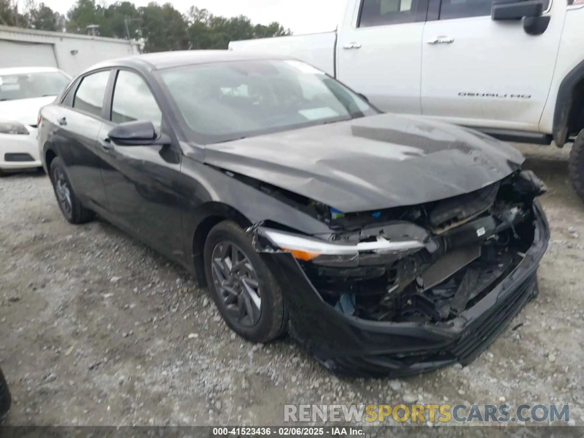 1 Photograph of a damaged car KMHLM4DG8RU707705 HYUNDAI ELANTRA 2024