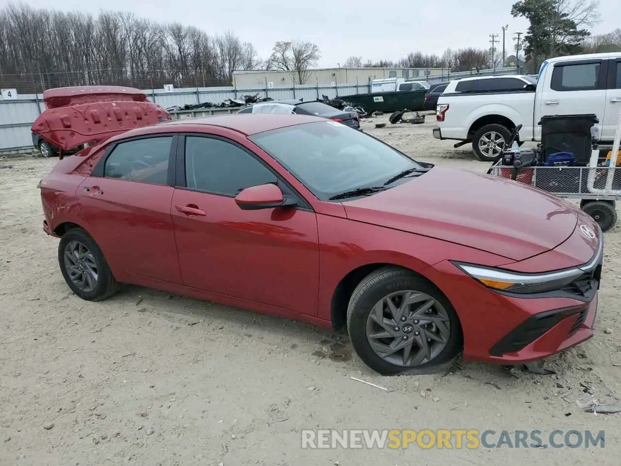 4 Photograph of a damaged car KMHLM4DG8RU733639 HYUNDAI ELANTRA 2024