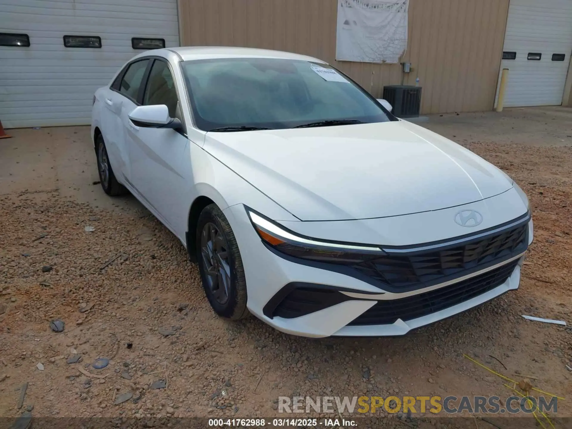 1 Photograph of a damaged car KMHLM4DG8RU734970 HYUNDAI ELANTRA 2024