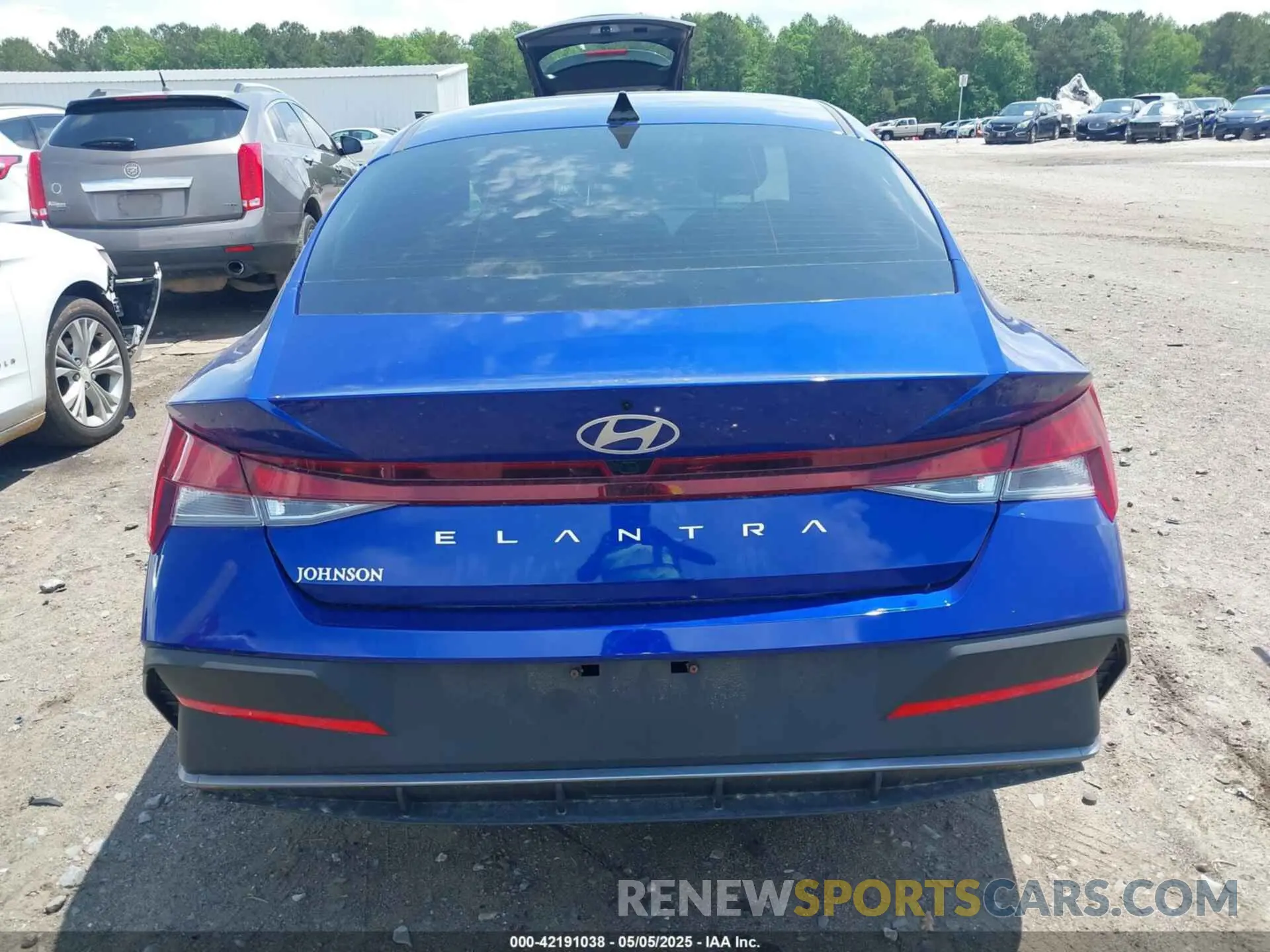 17 Photograph of a damaged car KMHLM4DG8RU770920 HYUNDAI ELANTRA 2024