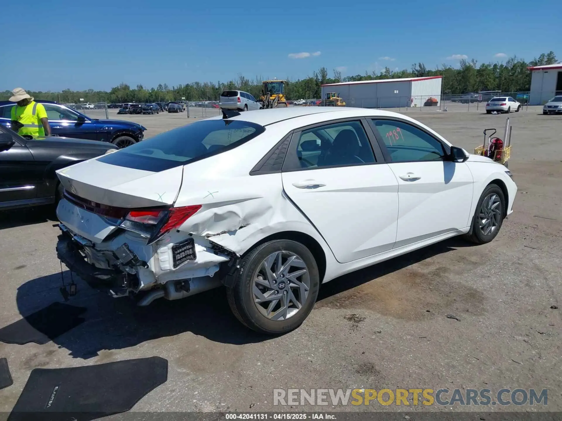 4 Photograph of a damaged car KMHLM4DG8RU774370 HYUNDAI ELANTRA 2024