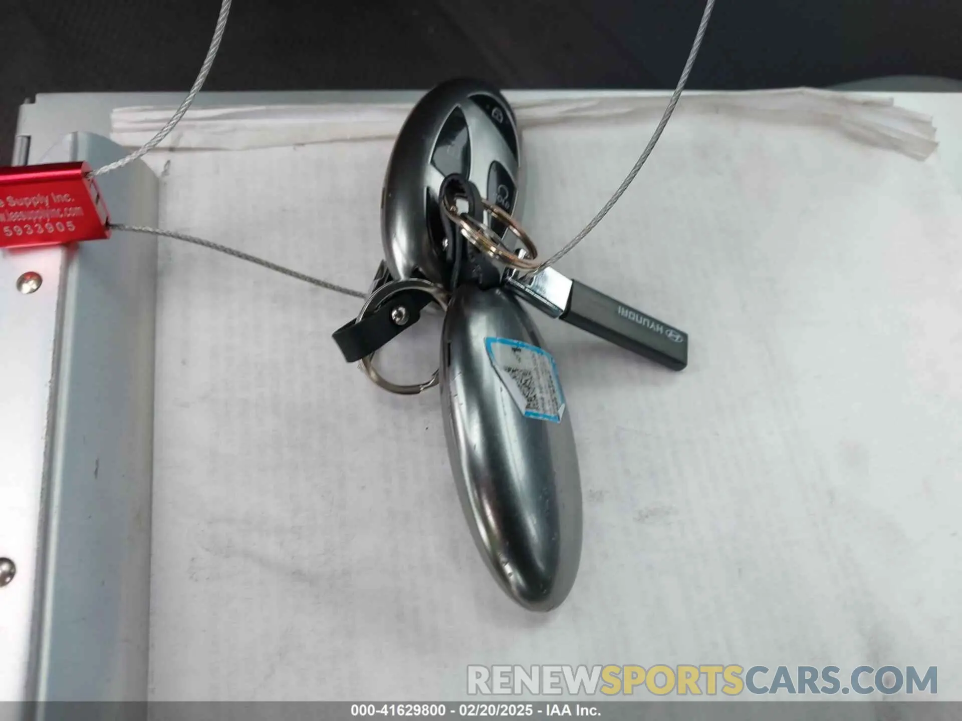 11 Photograph of a damaged car KMHLM4DG8RU801681 HYUNDAI ELANTRA 2024