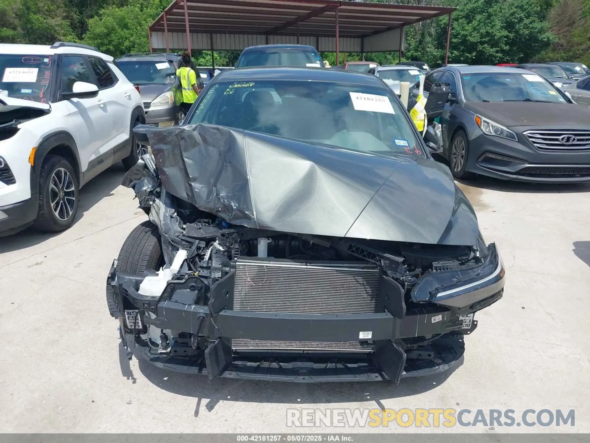 11 Photograph of a damaged car KMHLM4DG8RU810526 HYUNDAI ELANTRA 2024