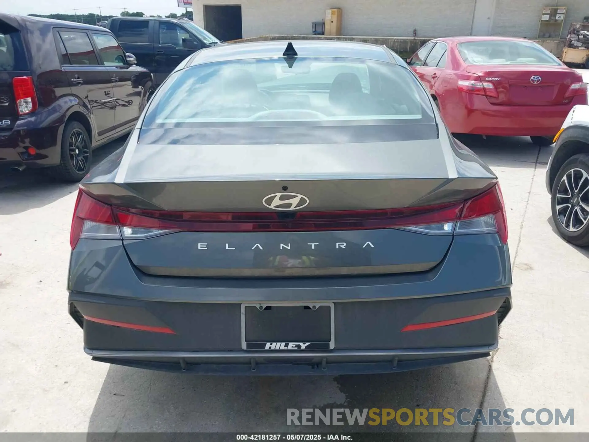 15 Photograph of a damaged car KMHLM4DG8RU810526 HYUNDAI ELANTRA 2024