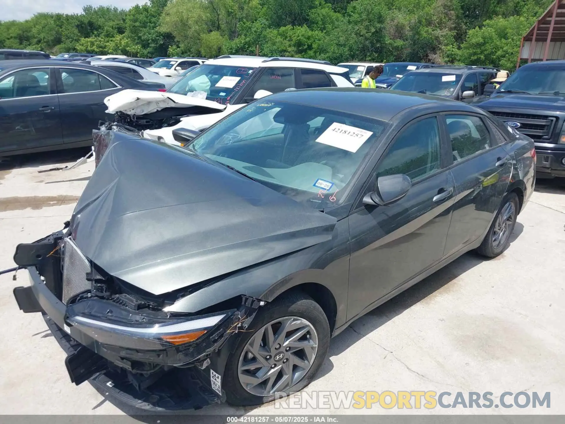 2 Photograph of a damaged car KMHLM4DG8RU810526 HYUNDAI ELANTRA 2024