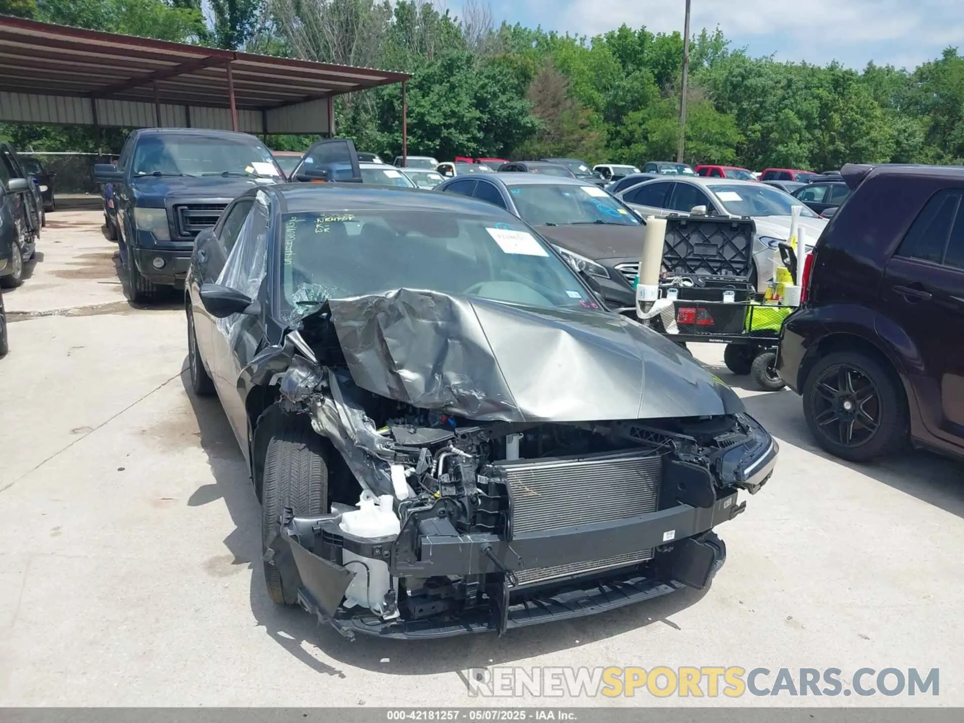 6 Photograph of a damaged car KMHLM4DG8RU810526 HYUNDAI ELANTRA 2024