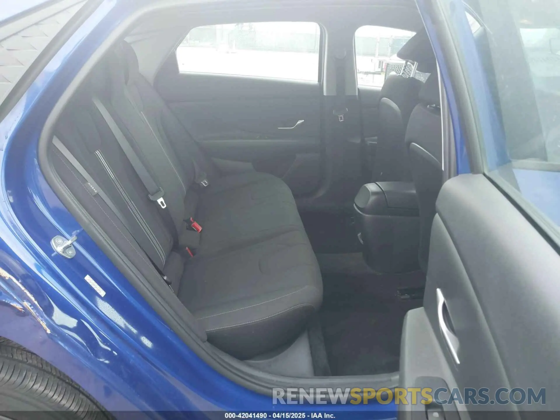 8 Photograph of a damaged car KMHLM4DG9RU657512 HYUNDAI ELANTRA 2024