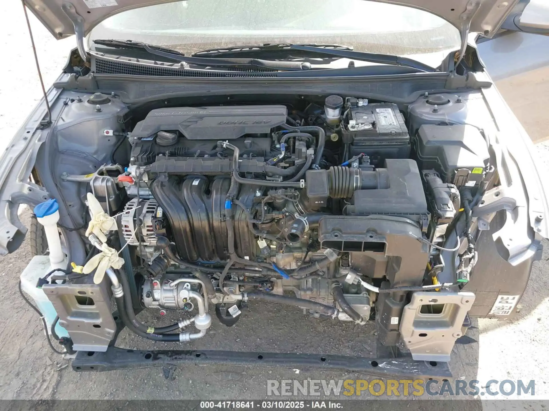 10 Photograph of a damaged car KMHLM4DG9RU692244 HYUNDAI ELANTRA 2024