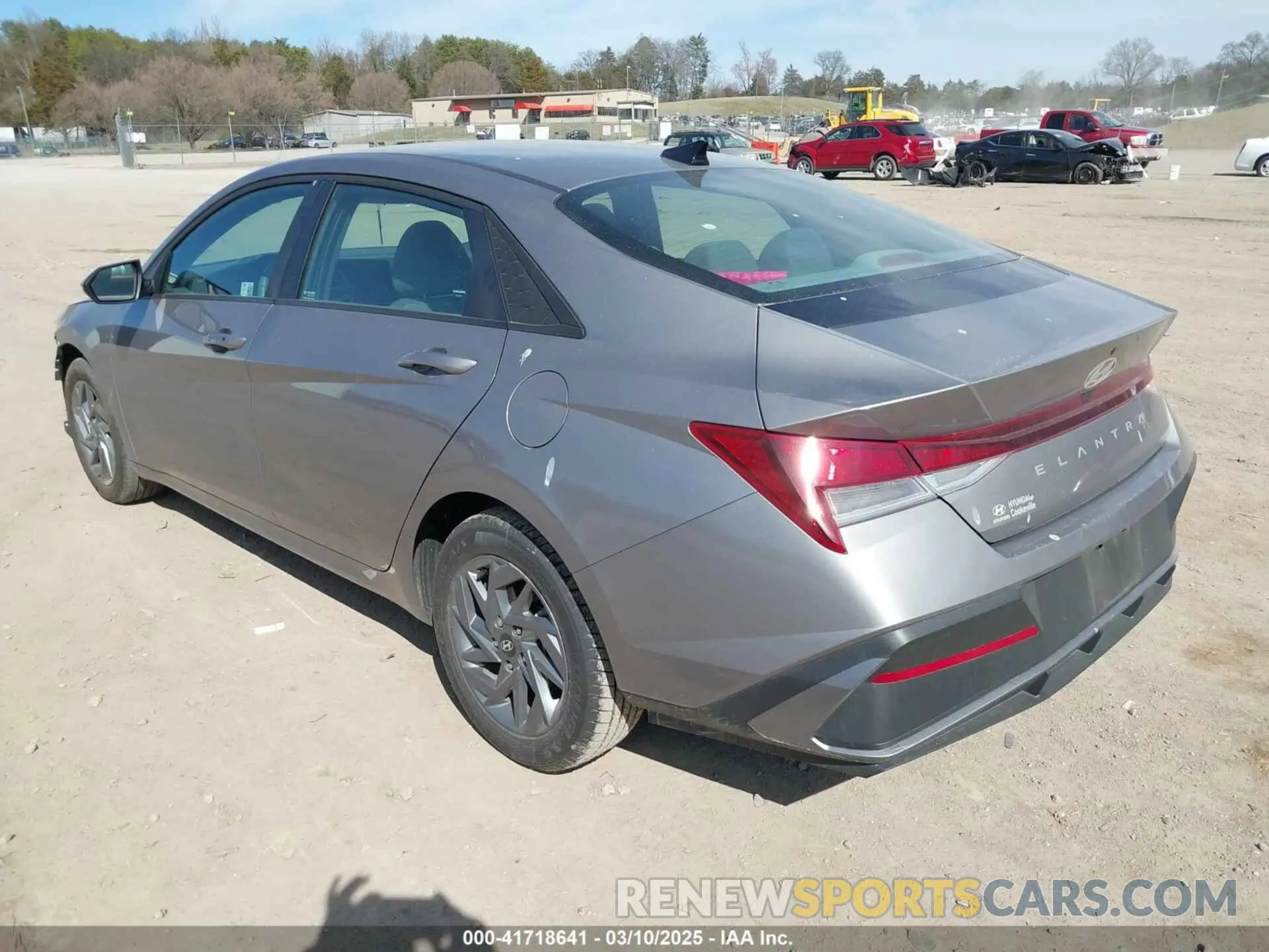 3 Photograph of a damaged car KMHLM4DG9RU692244 HYUNDAI ELANTRA 2024