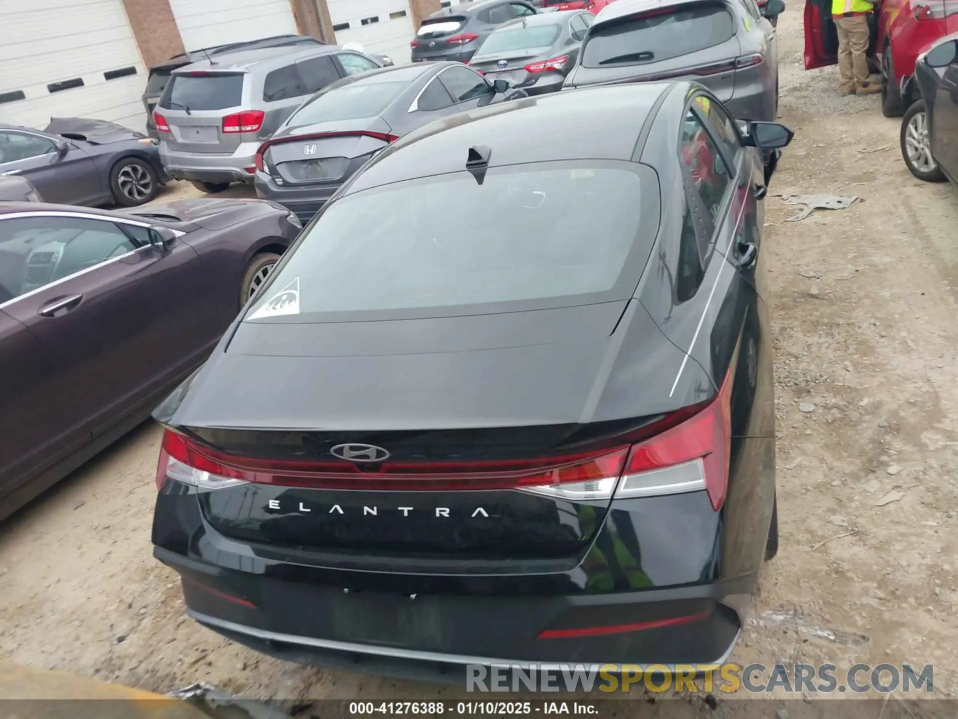 16 Photograph of a damaged car KMHLM4DG9RU748392 HYUNDAI ELANTRA 2024