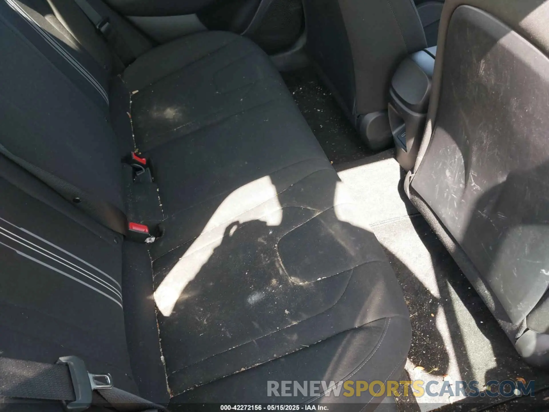 8 Photograph of a damaged car KMHLM4DG9RU752197 HYUNDAI ELANTRA 2024