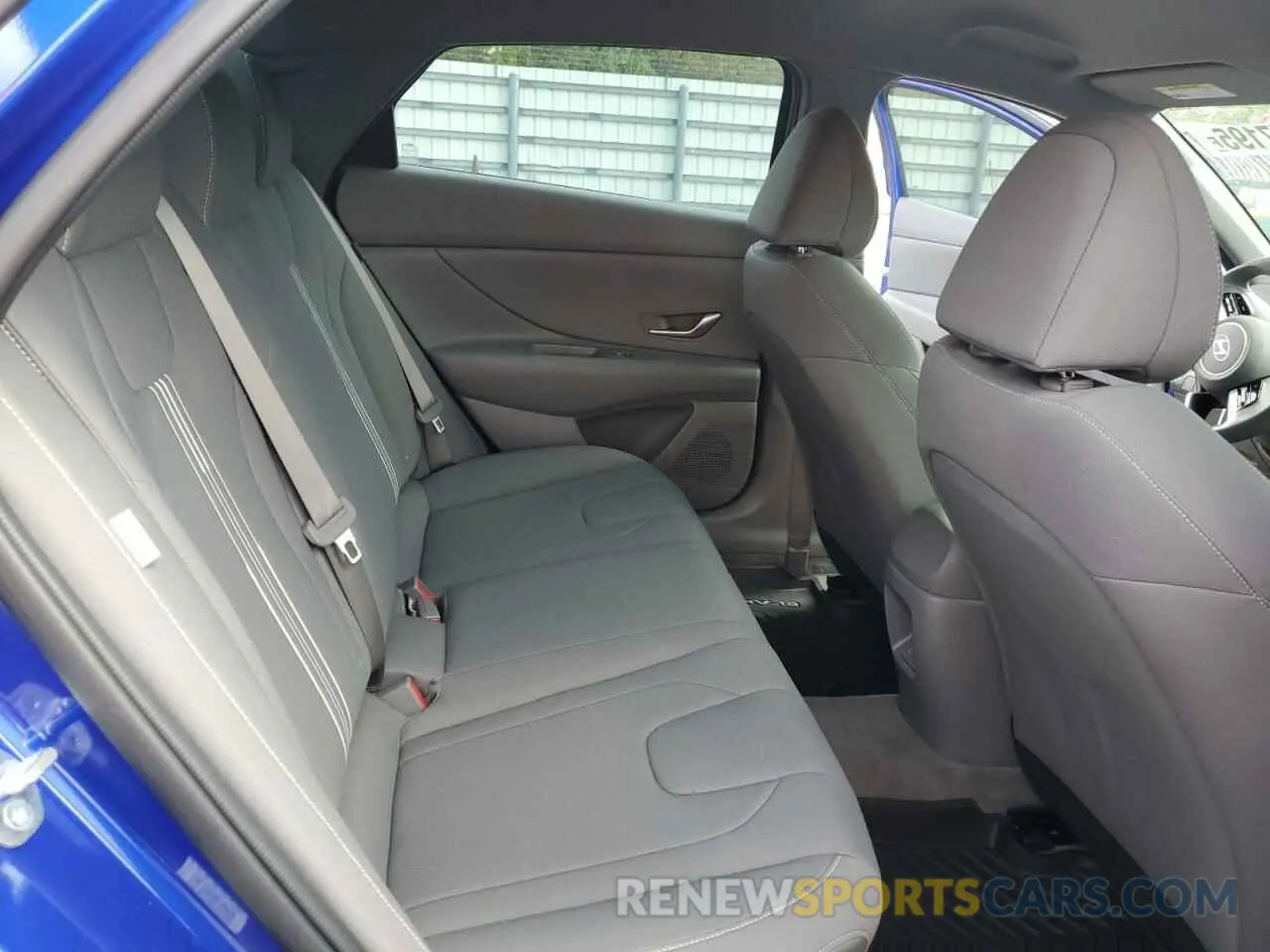 10 Photograph of a damaged car KMHLM4DG9RU765998 HYUNDAI ELANTRA 2024